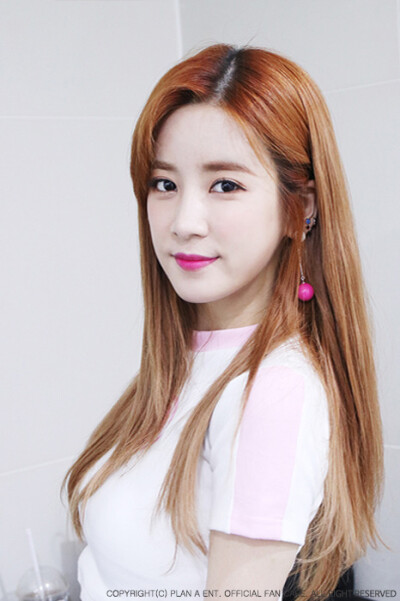 Apink 에이핑크 阿粉 박초롱 Park Cho Rong 朴初珑 壁纸 ❤️