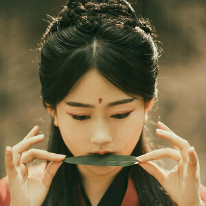 古风女头  自截 の即墨傾郕