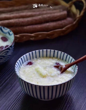 山药小米红枣粥*