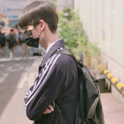 #裴珍映 #小狼 #Wanna·One #忘拿碗