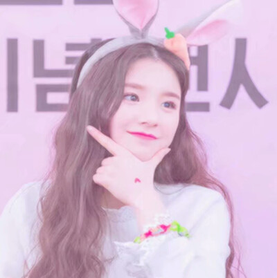 来我身边不好吗 你为什么要当一只特立独行的猪呢