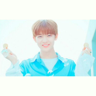 裴珍映 裴振英 小狼 wannaone 头像 by-cyy