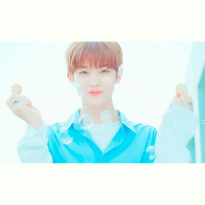 裴珍映 裴振英 小狼 wannaone 头像 by-cyy