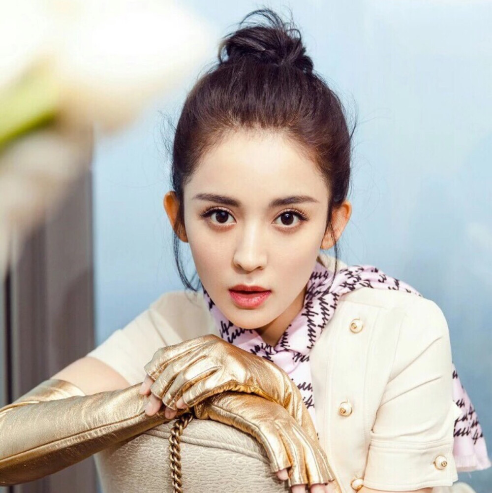 star头像古力娜扎