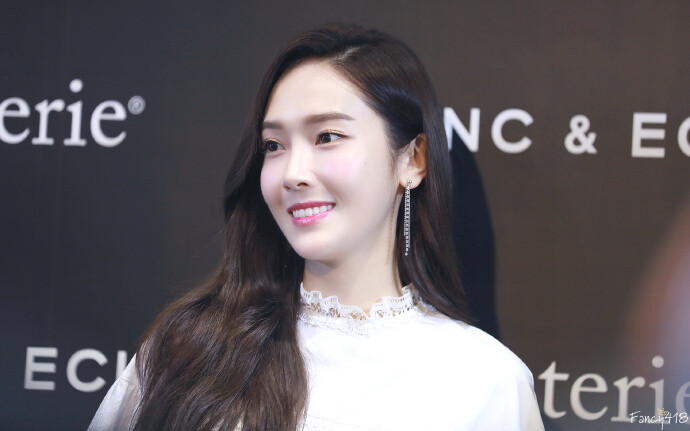 郑秀妍 Jessica Jung