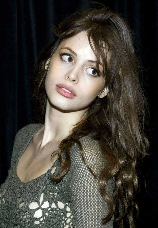 Charlotte Kemp Muhl