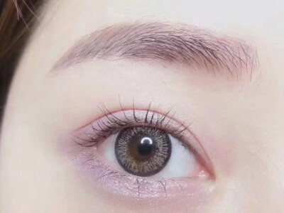 非常有神的带黑边的混血款