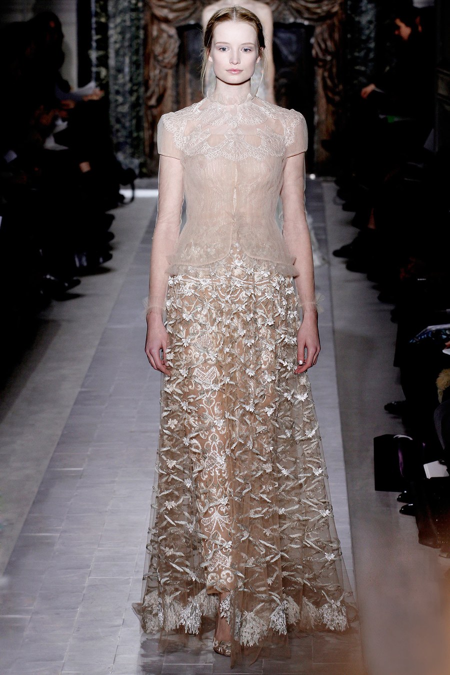 #Valentino# Spring 2013 Cuture Fashion Show