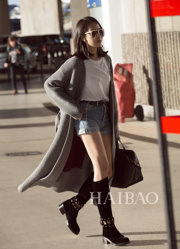 宋茜2016年10月3日现身巴黎戴高乐机场