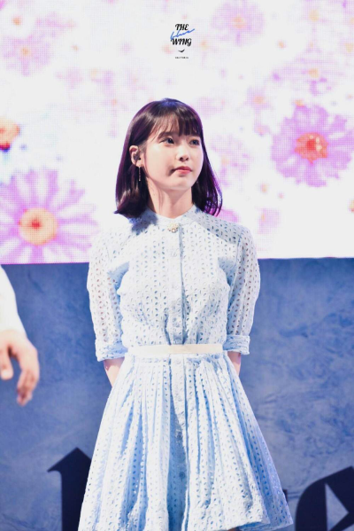 IU。