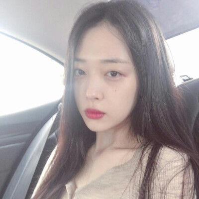 韩国女爱豆头像 崔雪莉Sulli