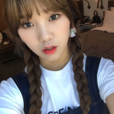 金美贤 Mimi OH MY GIRL 