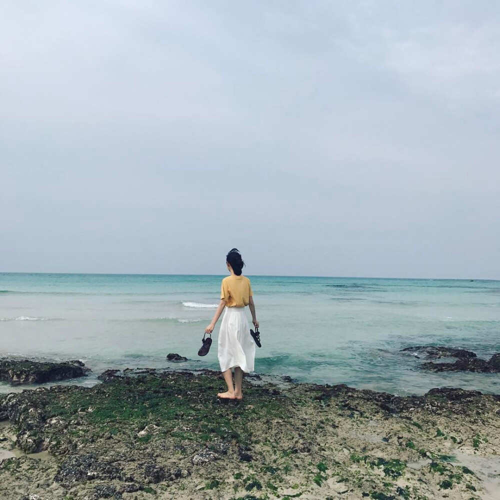 ins：pp__swan
参演韩剧学校2017的小姐姐 超喜欢她