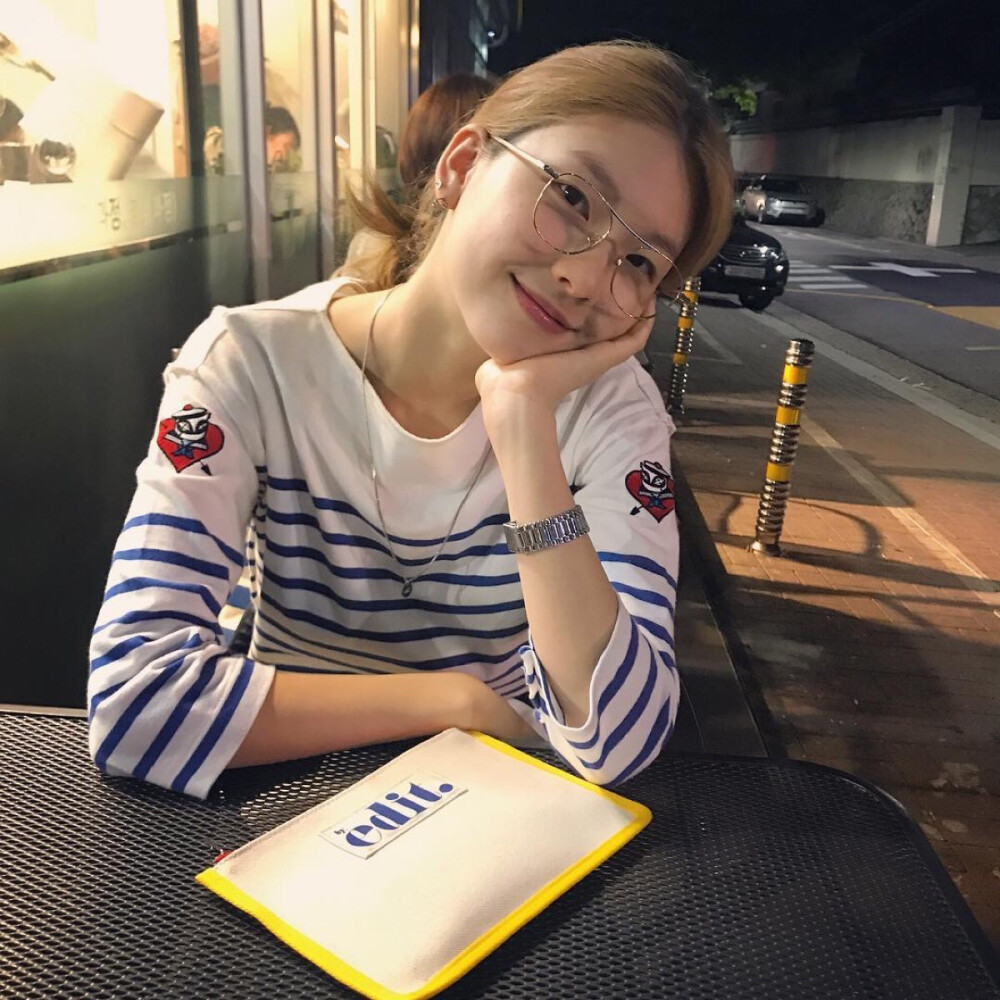 韩国模特金珍京