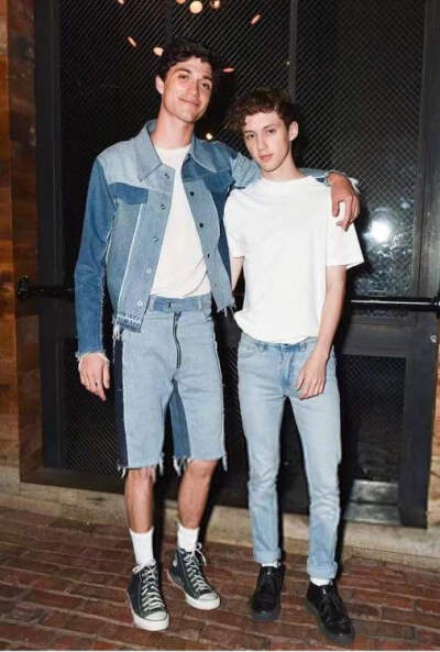  troye sivan &Jacob bixenman 