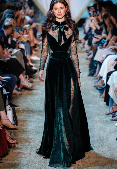 Elie Saab Fall 2017 Couture COLLECTION