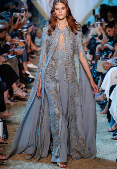 Elie Saab Fall 2017 Couture COLLECTION