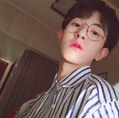 男神柯睿 by姜玖辞 喜欢收藏点关注