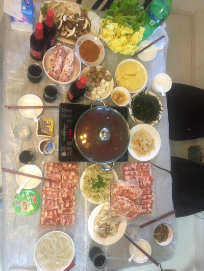 ▹在家吃火锅，六婆火锅底料太棒啦