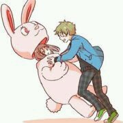 青山终不老，为雪白头