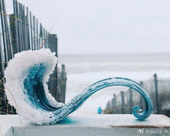 设计师marshablaker和pauldesomma激荡的玻璃海浪雕塑艺术设计67