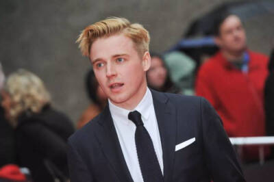 Jack Lowden。代表作敦刻尔克。飞行员Collins