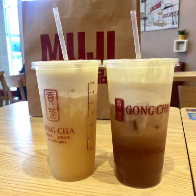 贡茶红茶奶盖&绿茶奶盖