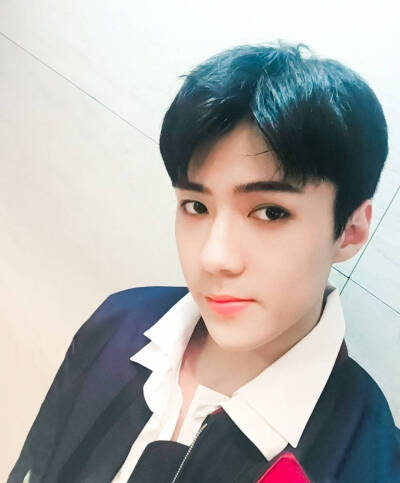 吴世勋SEHUN