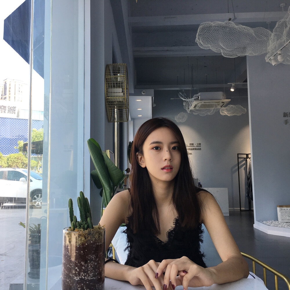 叶鑫鑫六金ye