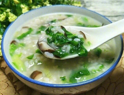 小白菜香菇粥