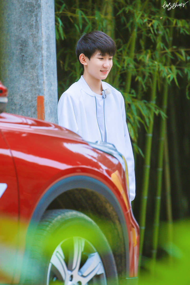 #王源 #TFBOYS 青春旅社拍摄花絮 高清 可爱