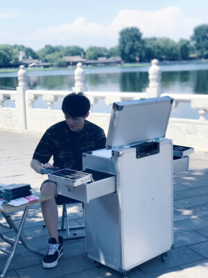 胡耘豪——林元素  最帅贴膜侠