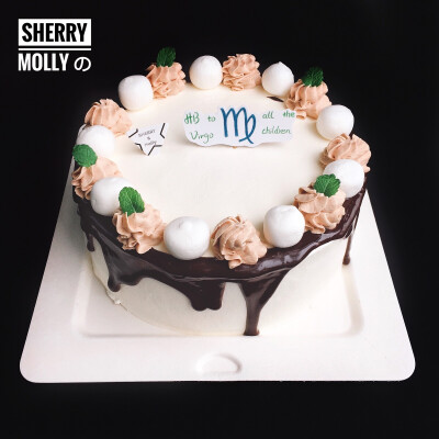 #SHERRY Molly家の下午茶#--『巧克力cake』一款治愈强迫症的cake哟～毕竟是给处女座的生日cake 所以就是做的够干净利落 够整齐有序✌