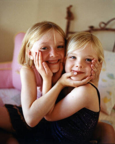 DakotaFanning×ElleFanning