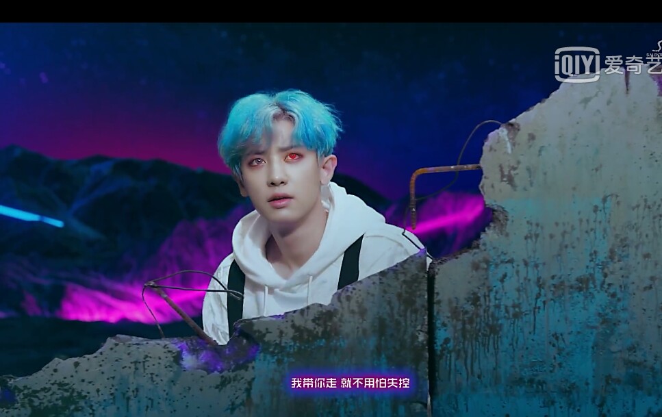 朴灿烈power超音力mv自截图帅气的小哥哥当然是大家的