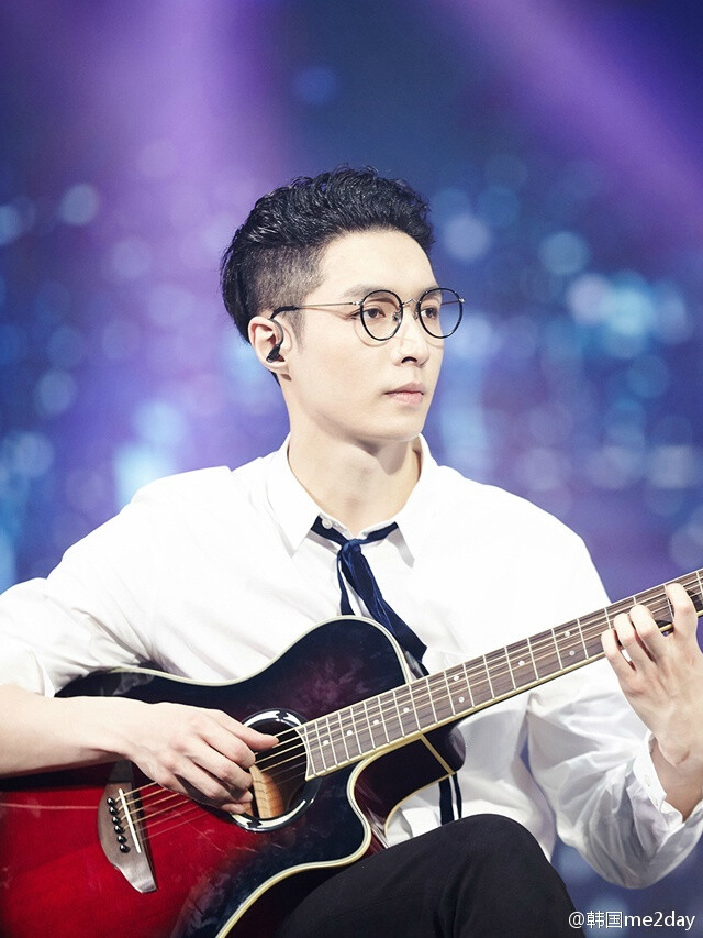 【Vyrl】#EXO#中国台北演唱会高清美图来一发~ ​​​​