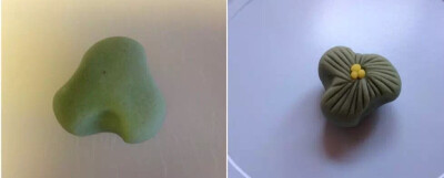 绿色的三角形的叫做 福松
A、包裹好豆沙馅，团好，压成圆柱形；
B、用三根手指将面团捏成型，表面用刀以中心点向外做出压痕，中间点入三枚小的黄色小珠子即可。