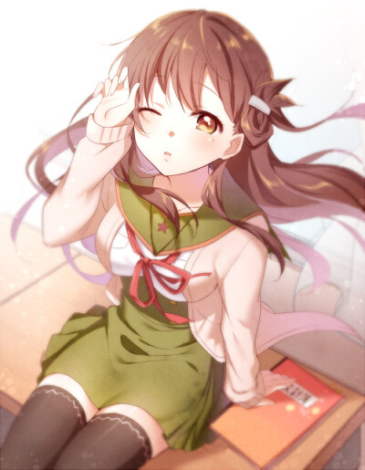 刺眼日光