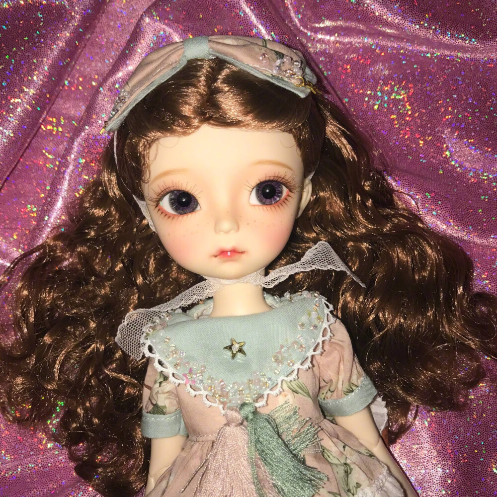 好可爱的洋娃娃