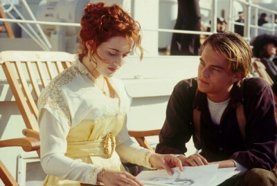 Leonardo DiCaprio and Kate Winslet in Titanic (1997)