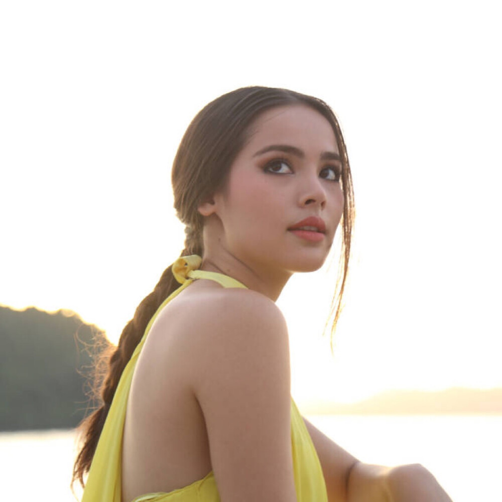 泰国 yaya 人生波动 缘来是你 个人ins更新 urassaya 壁纸头像 部分