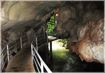 Malaysia Peninsular Caves, Perak, Tempurung
马来西亚半岛，霹雳州属，椰壳洞