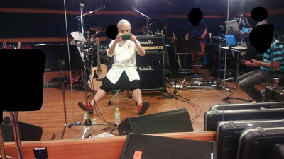 岛爷刚发的颜出…
直觉告诉我岛爷是个池面！！