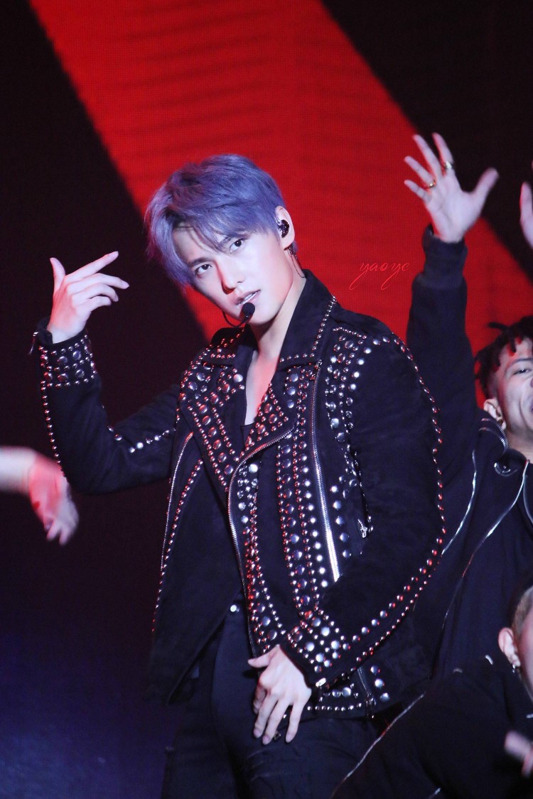 杨洋20170909生日会cr会笑的多肉植物