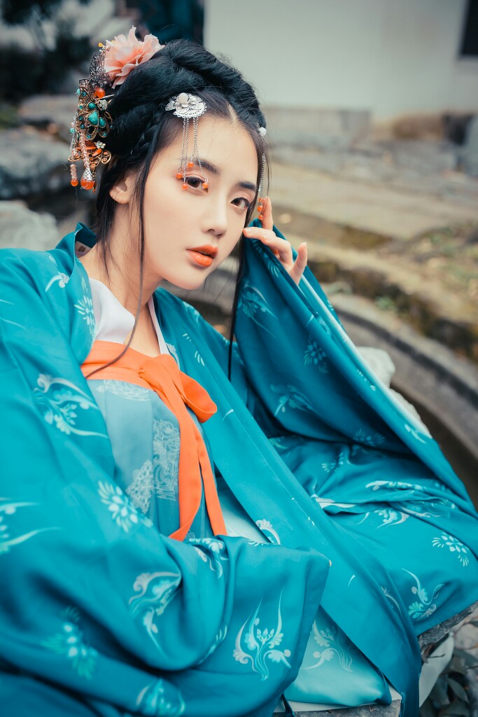 【清扬婉兮】＃蓝灵＃ 摄影：小欣欣