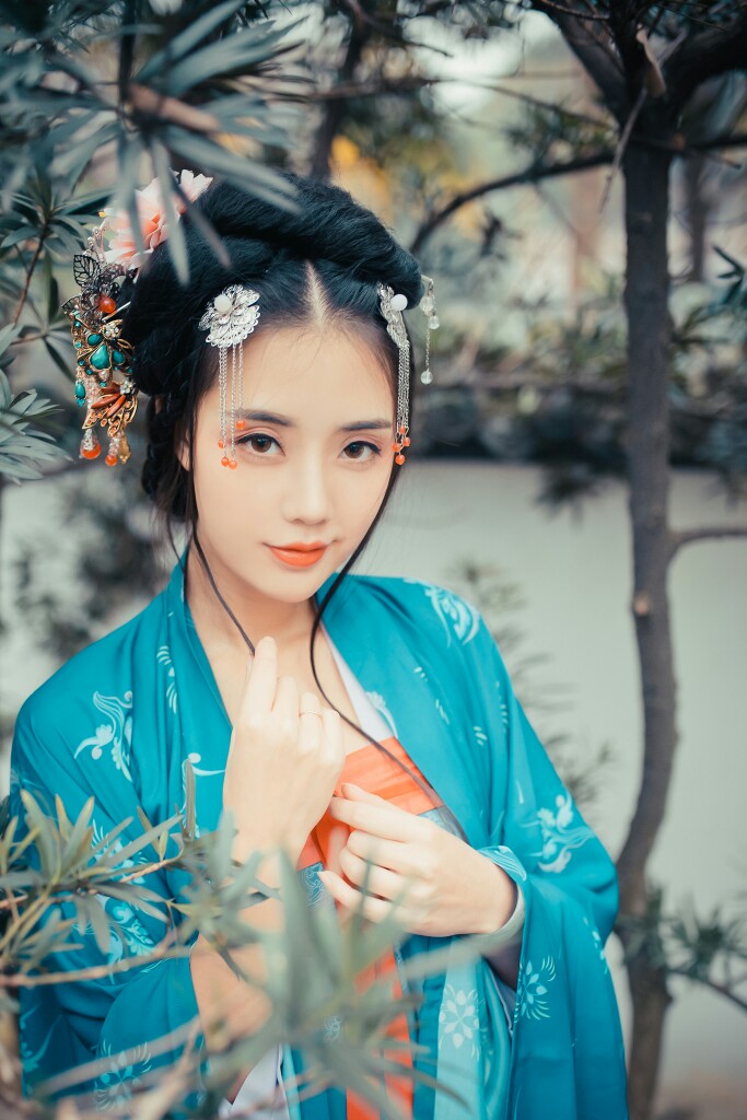 【清扬婉兮】＃蓝灵＃ 摄影：小欣欣