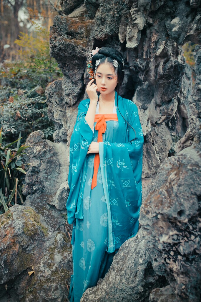 【清扬婉兮】＃蓝灵＃ 摄影：小欣欣