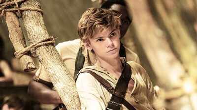 托马斯·桑斯特 Thomas Sangster