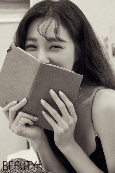 少女时代Tiffany黄美英