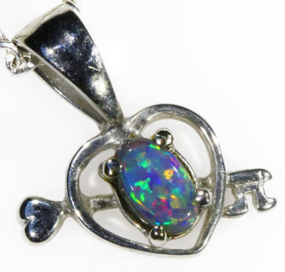 18k White gold with solid Black opal CF983